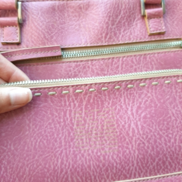 Matt&Nat Pink Vegan Leather Purse - Picture 3 of 12